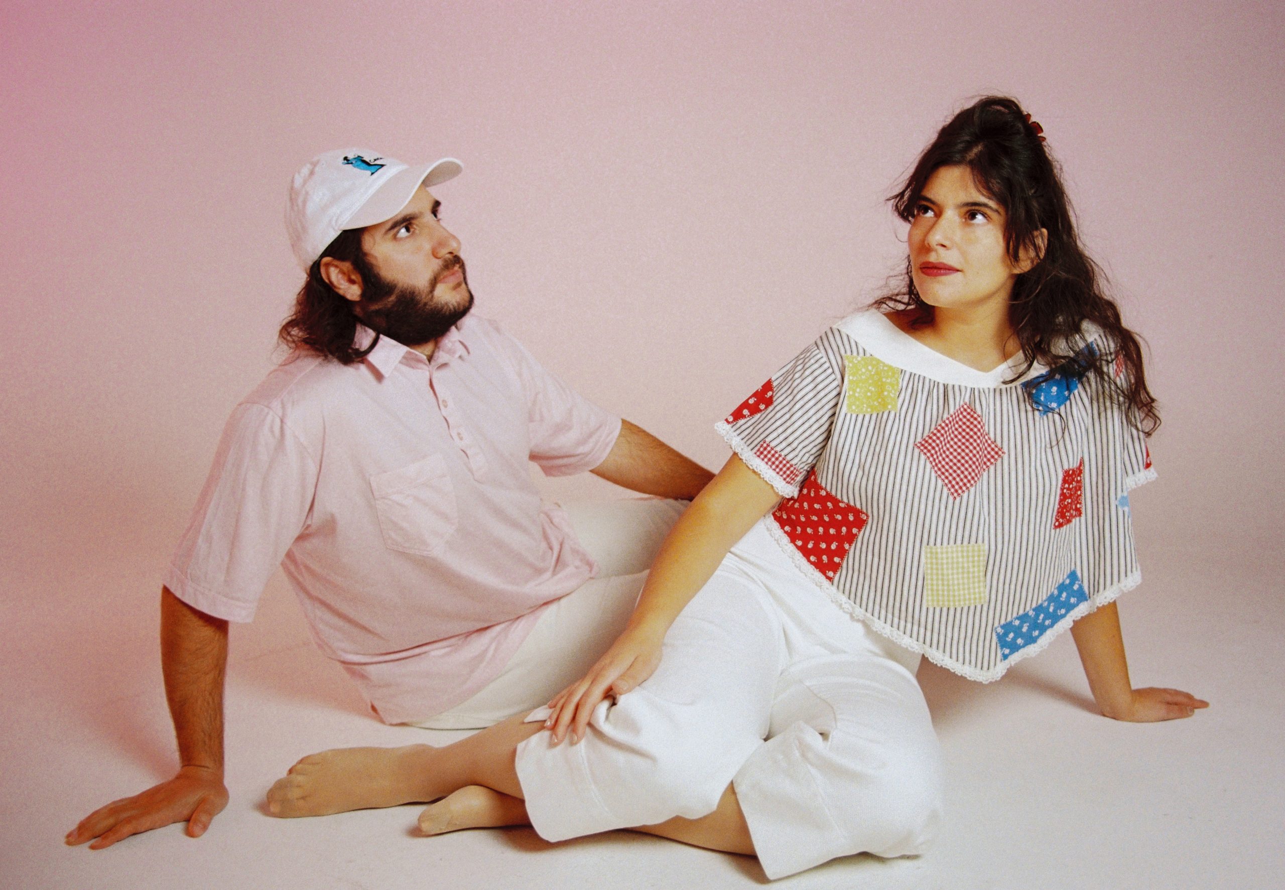 Pearl & the Oysters Share New Single “Paraiso” Ghettoblaster Magazine