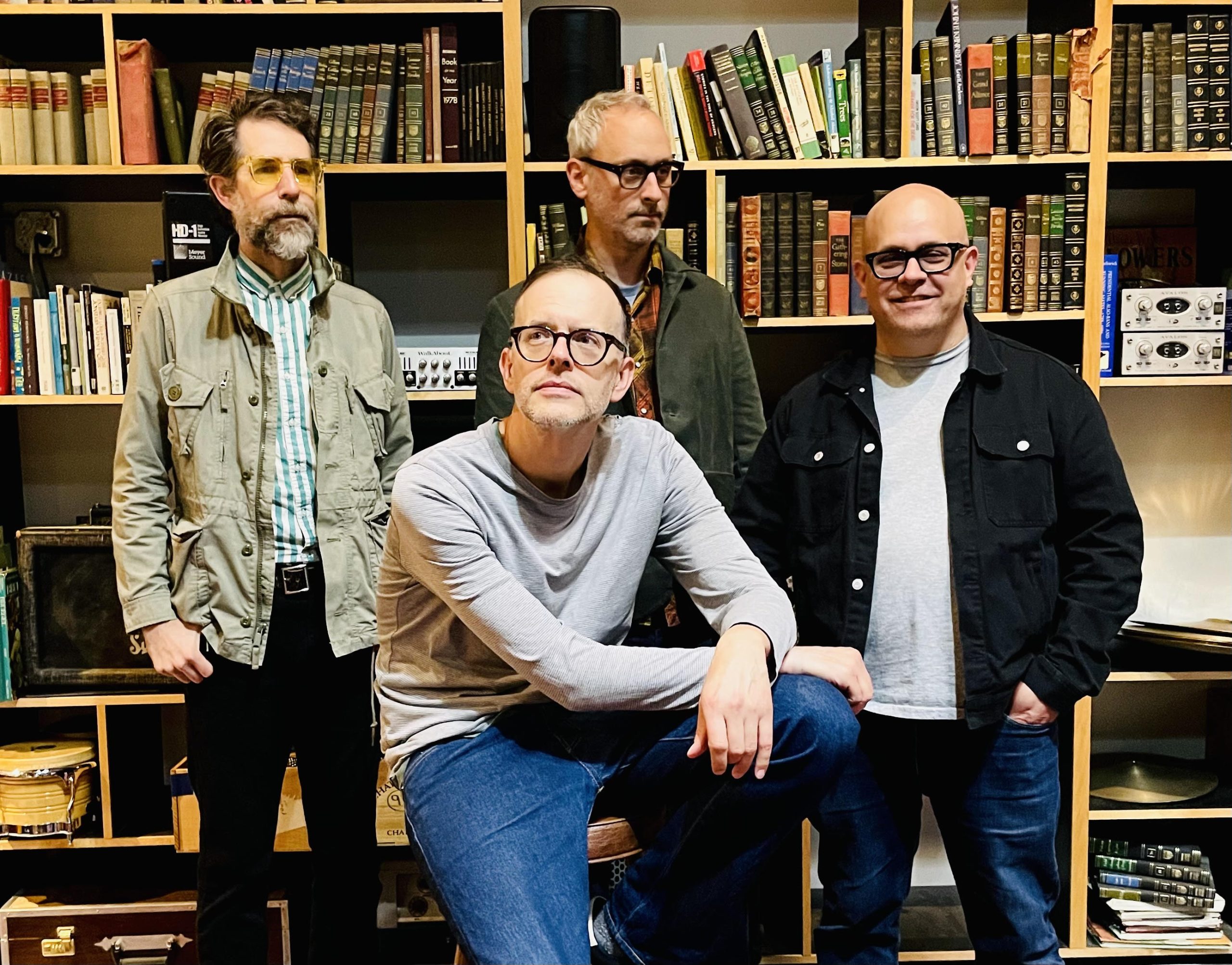 Album Premiere | Broken Hearts Are Blue, 'Meeting Themselves